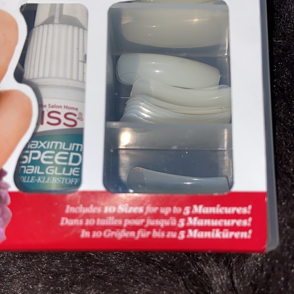 Nail tips for do it yourself acrylic or gel nails - Picture 4 of 6